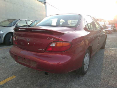HYUNDAI LANTRA BERLINA (RD)