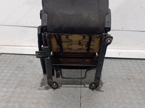 ASIENTO DELANTERO IZQUIERDO FORD FOCUS BERLINA (CB8) 