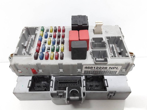 CAJA RELES / FUSIBLES Fiat II PUNTO (188) BERLINA 