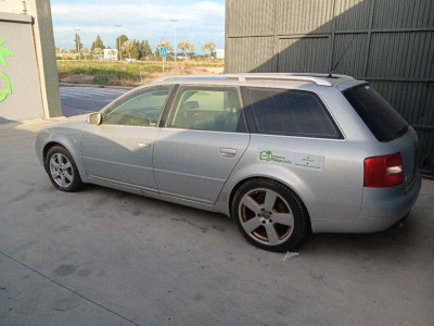 AUDI A6 AVANT (4B5)