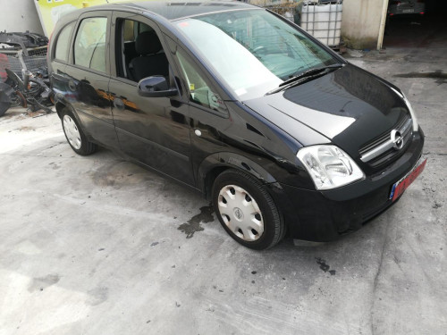 OPEL MERIVA — vehículo donante para recambios 