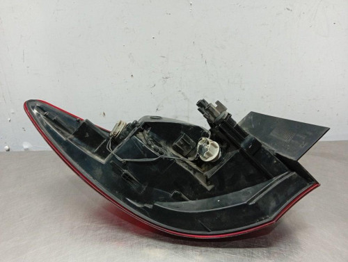 PILOTO TRASERO DERECHO Opel ASTRA J BERLINA 5P 
