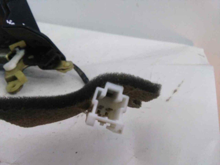 CERRADURA MALETERO / PORTON