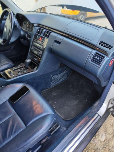 SALPICADERO Mercedes-Benz CLASE E (BM 210) BERLINA 