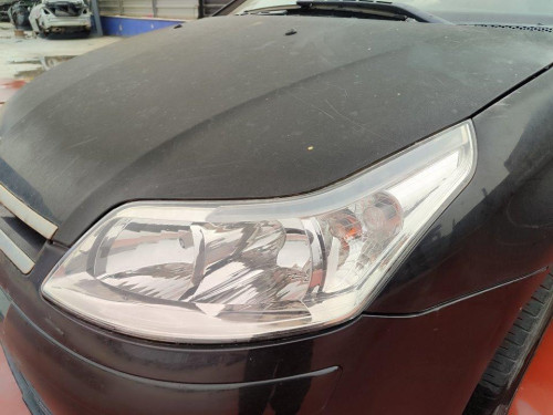 CITROEN C4 COUPE — vehículo donante para recambios 