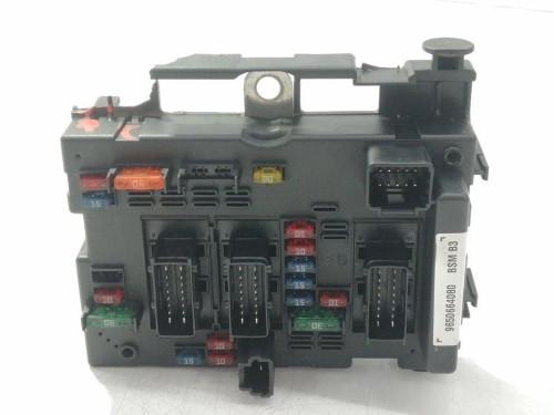  CAJA RELES / FUSIBLES Citroen XSARA BERLINA 