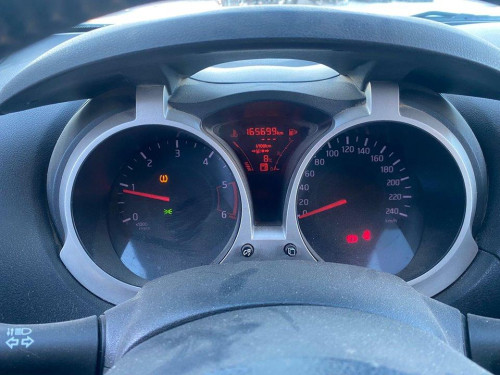  NISSAN JUKE (F15E) 