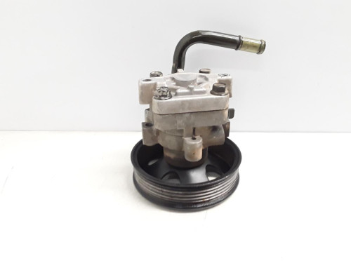BOMBA DIRECCION Hyundai TRAJET (FO) 