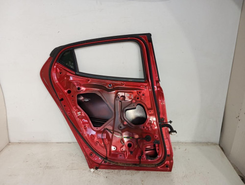 PUERTA TRASERA IZQUIERDA Mazda 3 BERLINA (BP) 