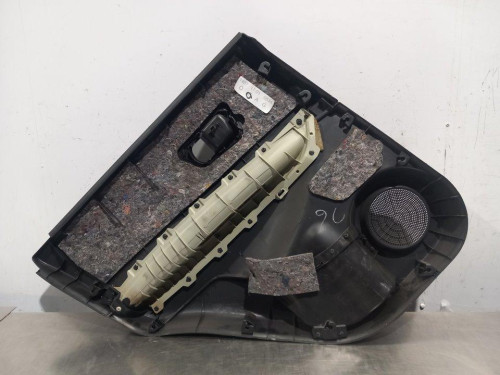  GUARNECIDO PUERTA TRASERA DERECHA Nissan QASHQAI (J10) 