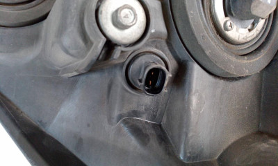 FARO IZQUIERDO, TOYOTA, COROLLA VERSO (R1)