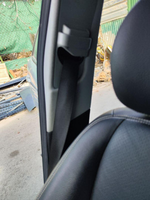 CINTURON SEGURIDAD DELANTERO DERECHO