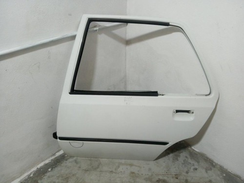PUERTA TRASERA IZQUIERDA Peugeot 205 BERLINA 