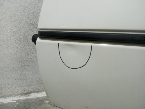 PUERTA TRASERA IZQUIERDA Peugeot 205 BERLINA 