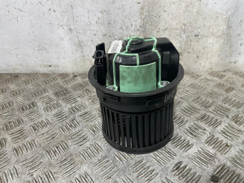 MOTOR CALEFACCION 