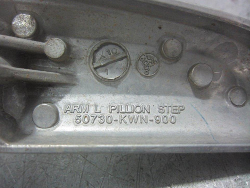  POSAPIES TRASERO HONDA PCX 125 