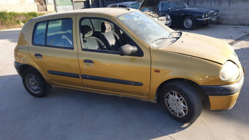 RENAULT CLIO II FASE II (B/CB0) — автомобиль-донор на запчасти 