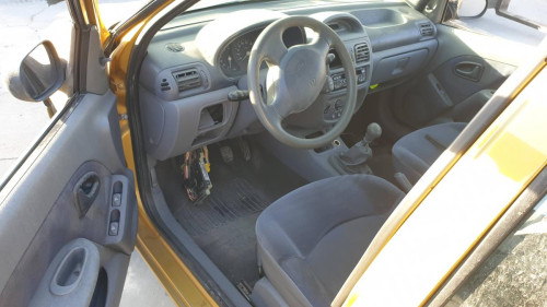 RENAULT CLIO II FASE II (B/CB0) — автомобиль-донор на запчасти 