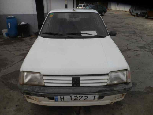 PEUGEOT 205 BERLINA 