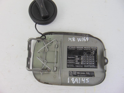 TAPA EXTERIOR COMBUSTIBLE, MERCEDES-BENZ, CLASE A (BM 169)
