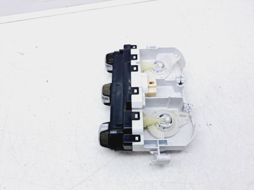 MANDO CALEFACCION / AIRE ACONDICIONADO Nissan MICRA (K14) 