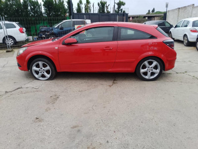 OPEL ASTRA H GTC