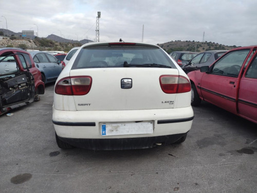  SEAT LEON (1M1) 