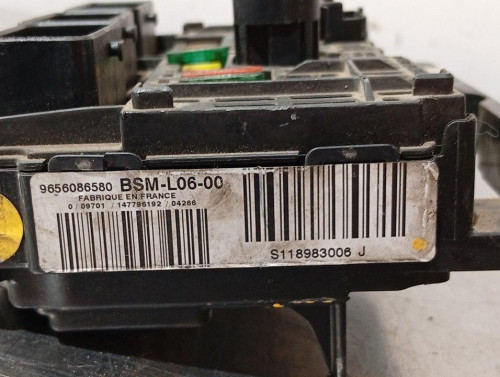  CAJA RELES / FUSIBLES CITROEN C5 BERLINA 
