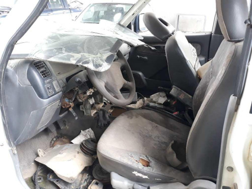  MITSUBISHI L200 (K70) 