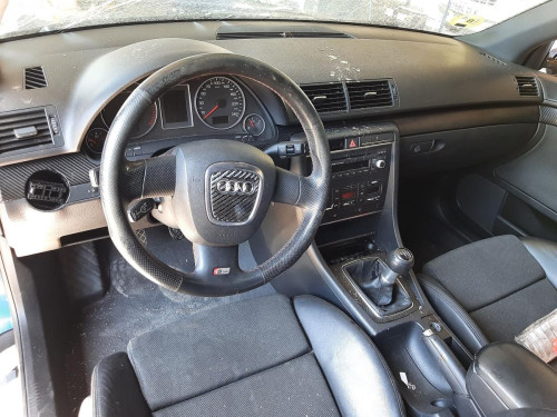  AUDI A4 BERLINA (8E) 