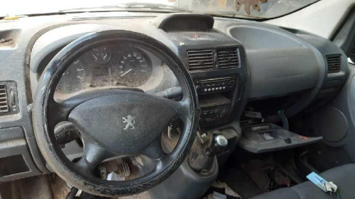  PEUGEOT EXPERT FURGÓN 