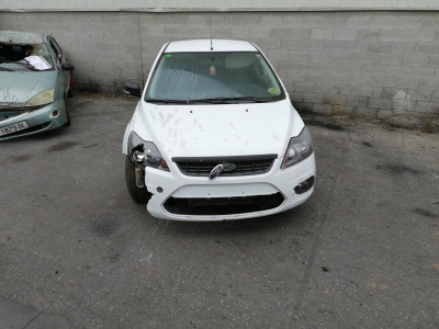 FORD FOCUS BERLINA (CB4)