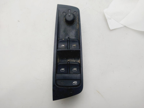 MANDO ELEVALUNAS DELANTERO IZQUIERDO Audi A1 SPORTBACK (8XA) 