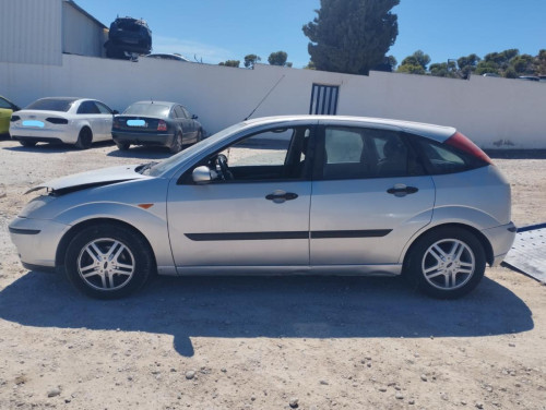 FORD FOCUS BERLINA (CAK) — автомобиль-донор на запчасти 