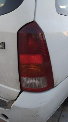 PILOTO TRASERO DERECHO Ford Focus Familiar (CAK)(1998->)