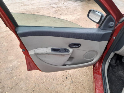 RENAULT CLIO III