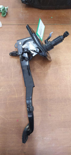 PEDAL EMBRAGUE Mitsubishi ASX (GA0W) 