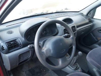RENAULT CLIO II FASE I (B/CB0)