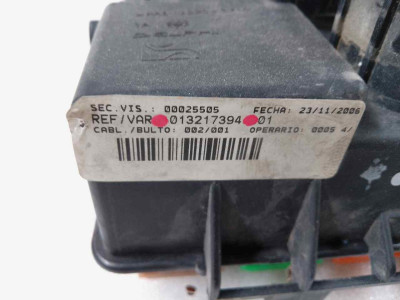 CAJA RELES / FUSIBLES, OPEL, CORSA D