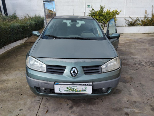 Renault Megane II Berlina 5P (10.2002->) — автомобиль-донор на запчасти 