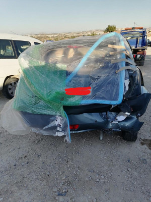 KIA RIO (JB)