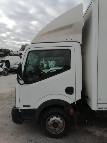 NISSAN CABSTAR — автомобиль-донор на запчасти 