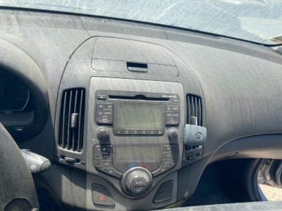 SISTEMA AUDIO / RADIO CD