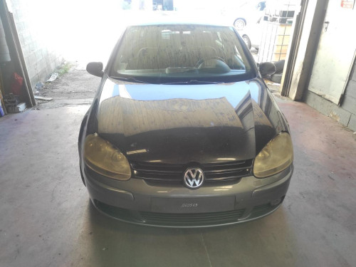 VOLKSWAGEN GOLF V (1K1)(10.2003) — vehículo donante para recambios 