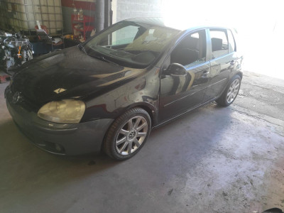 VOLKSWAGEN GOLF V (1K1)(10.2003)