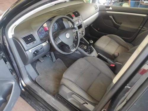 VOLKSWAGEN GOLF V (1K1)(10.2003) — vehículo donante para recambios 