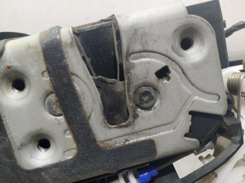  CERRADURA PUERTA TRASERA IZQUIERDA FORD FOCUS BERLINA (CEW) 
