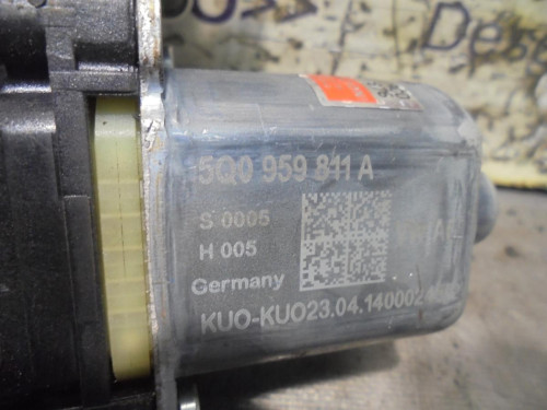  MOTOR ELEVALUNAS TRASERO IZQUIERDO SEAT LEON (5F1) 