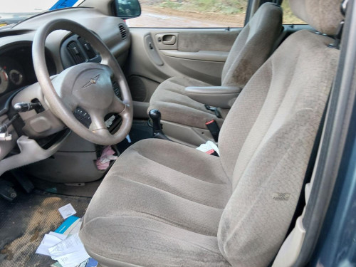CHRYSLER VOYAGER (RG) — vehículo donante para recambios 