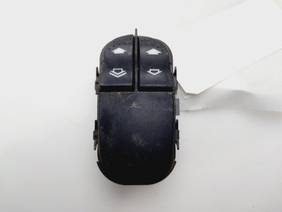 MANDO ELEVALUNAS DELANTERO IZQUIERDO, Ford, FOCUS BERLINA (CAK)